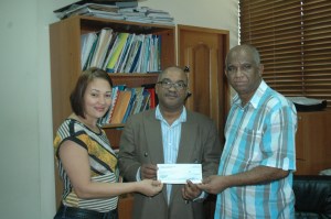 Cinthia, Olivo y Robert