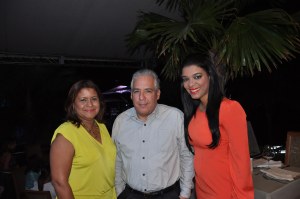 3- Maxy Gross, Carlos Salazar, Esmeralda HernÃ¡ndez