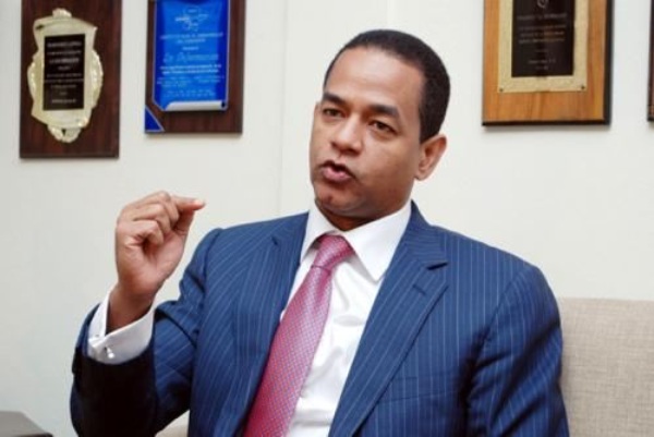 Julio cesar Valentin