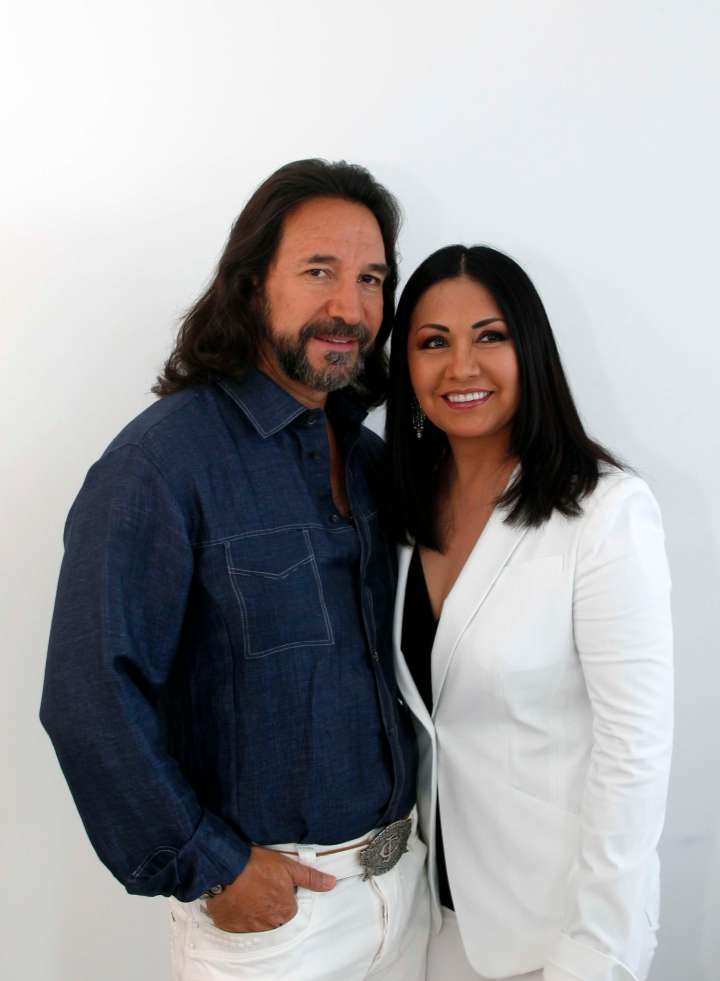 5c135ef9-AP110510015966p