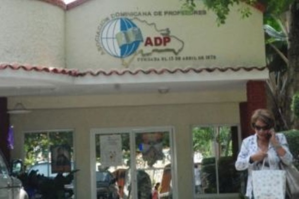 fachada adp