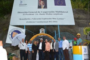 FOTO 2 RECORRIDO MINA LARIMAR