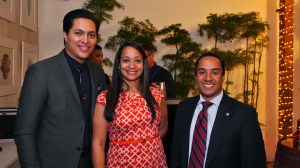 Fotografia principal Giovanny Martínez, Roselyn O'Neil y Juan Mustafá