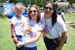 1- Beatriz Roig, Mariajose Turull y Kennya Acosta.