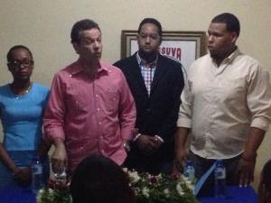 11694342_398392203694433_1826783204_n