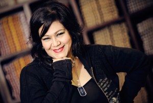 maridalia hernandez, artista dominicana.-