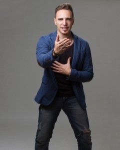 Edil Méndez is a Santo Domingo D.R. based Photographer and Digital Artist.