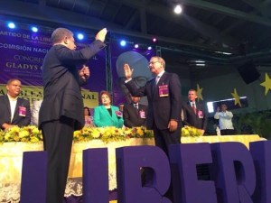 LF juramenta a Danilo M