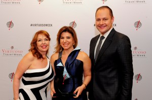 Angela Roditi, VP Virtuoso Alianzas, Laura Asilis, y David Solis, Director America Latina y Caribe Virtuoso