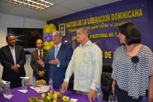 FOTO CONFERENCIA DR. FRANKLIN ALMEYDA DSC_2426 (2)