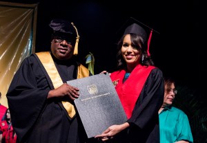 padre-jesus-castro-marte-y-lorenny-solano