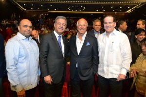 1-principal-omar-de-la-cruz-presidente-leonel-fernandez-sergio-gobbi-y-manuel-corripio