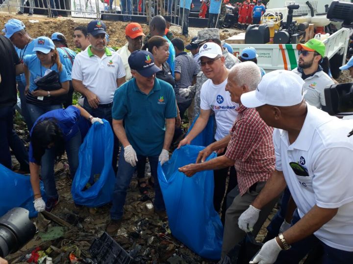 1c33e1c7-c85d-4451-9e8d-a3aed2df8ad6