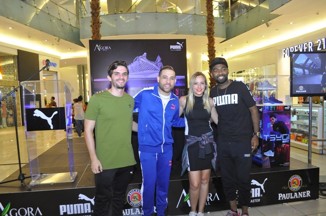 _DSC0188 Ojo principal. Gustavo Tarrazo, Mark B, Isabelle Muller y Brea Frank.