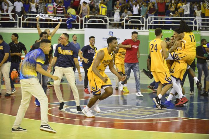 WhatsApp Image 2018-05-15 at 10.24.13 PM