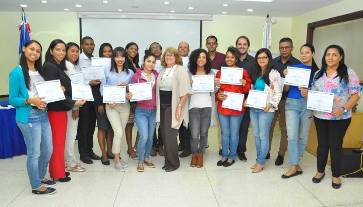 37575175_1718418281559825_4567720147615219712_n