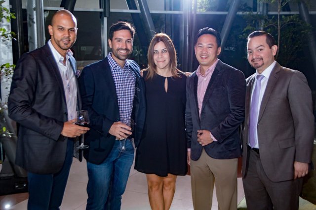 P98-054 2.- Geizer Gómez, Eric Pérez Mella, Aileen Mella, Suking Fung Joa, Enmanuel Azar